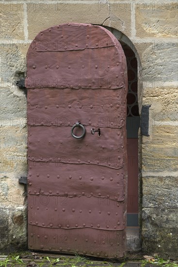 Late medieval sacristy door