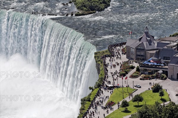 Horseshoe Falls