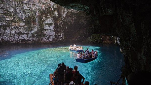 Boats with tourists