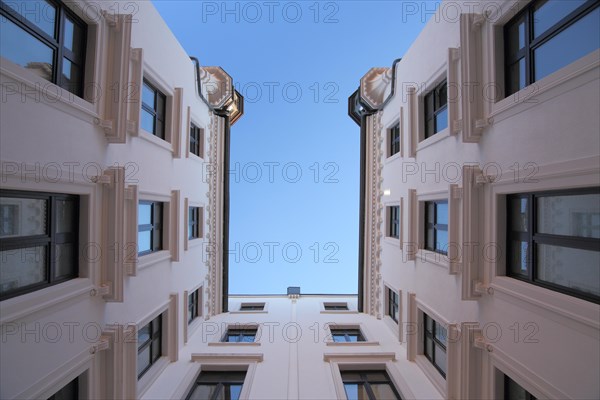 Inner courtyard of the building An der Synagoge