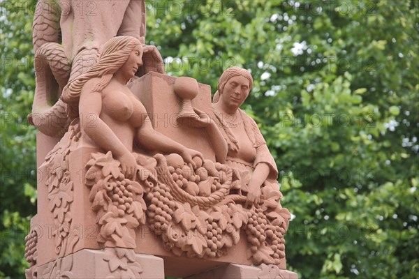 Detail of the fountain to the wine culture