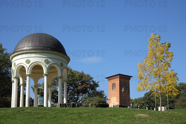 Monopteros and tower on the Neroberg