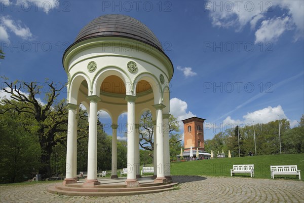 Monopteros and tower on the Neroberg