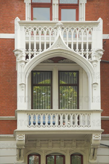 Balcony with ornamentation on a villa in Kaiser-Friedrich-Ring