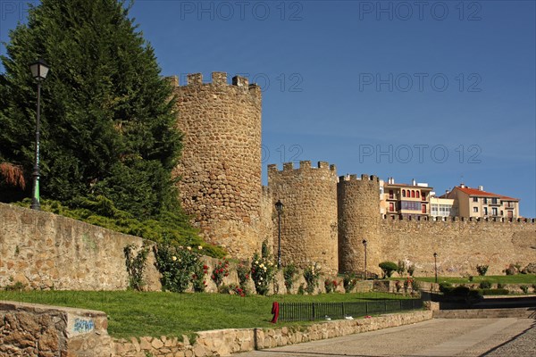 Historic city wall with defence towers in Plasencia