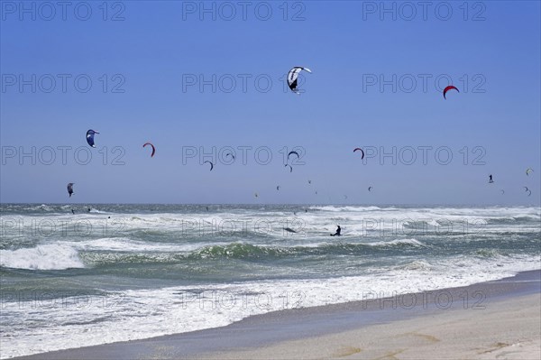 Kitesurfers