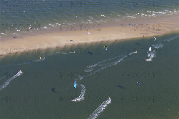 Kitesurfers