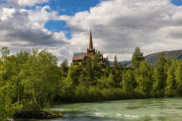 Lom Stave Church