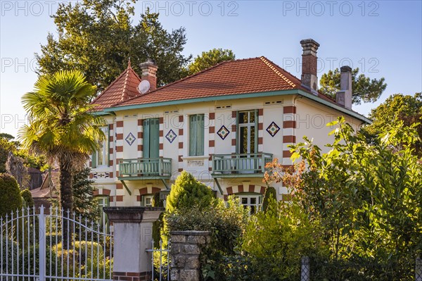 Belle Epoque villa in the Ville d'Hiver