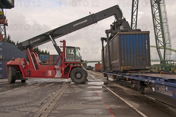 Container terminal