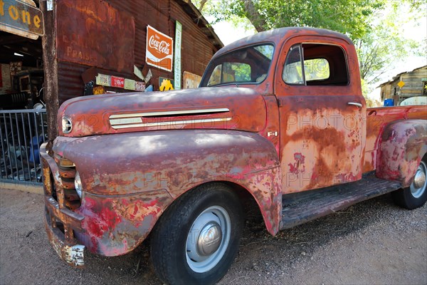 Vintage cars at the Hackberry General Store on historic Route 66. Kingman