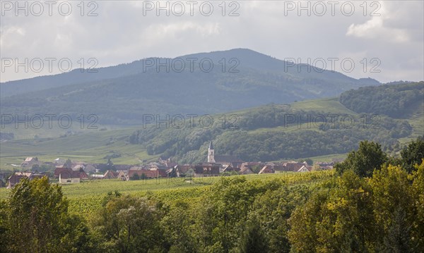 View of Hunawihr