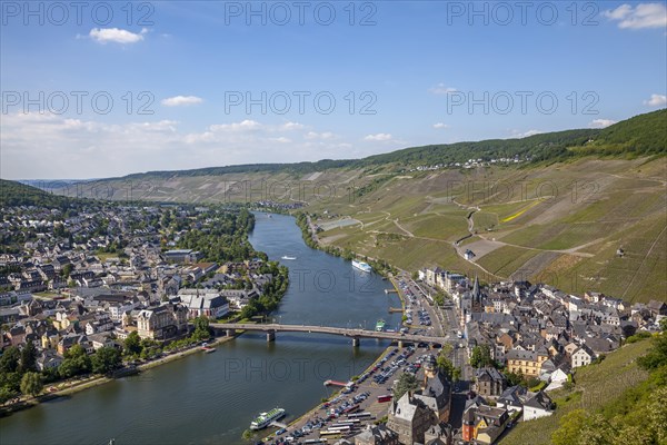 View from Landshut Castle over the Moselle Valley and the town