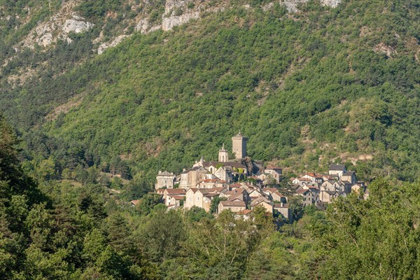 Village of Peyreleau in the Jonte Gorge. Aveyron