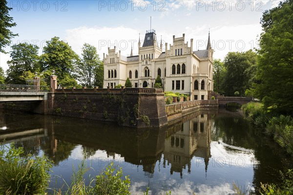 Moated castle and park