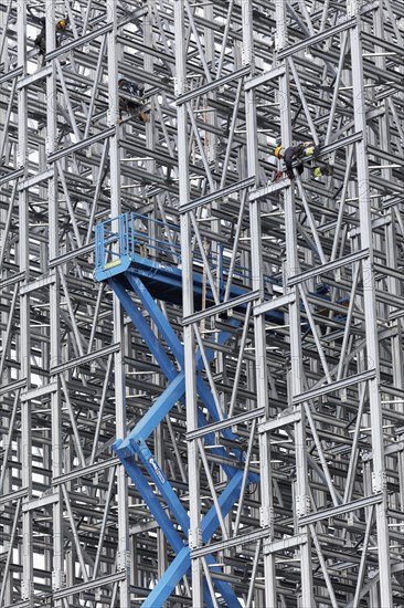 High bay warehouse under construction