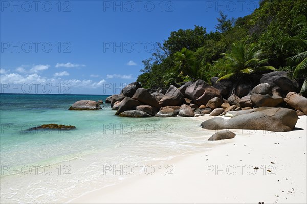 Granite rocks on the beach of Anse Source dArgent