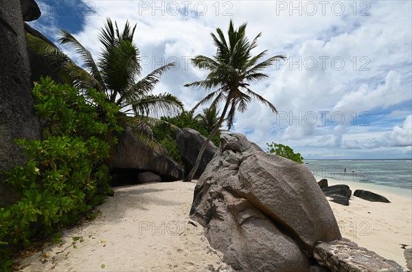 Granite rocks on the beach of Anse Source dArgent