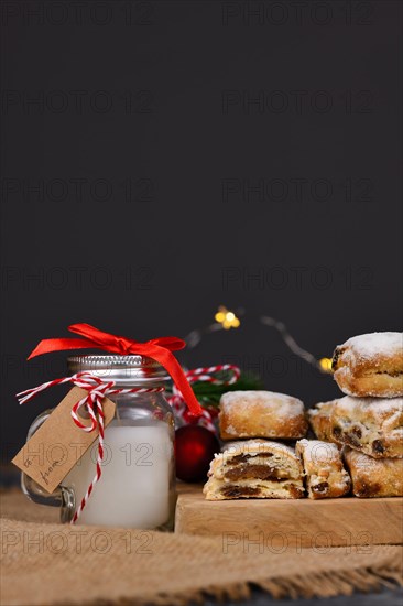 Small German Stollen cake pieces