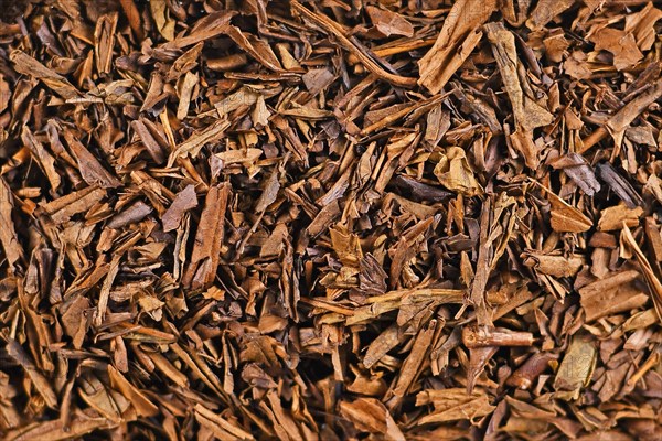 Top view of dried Hojicha tea leaves
