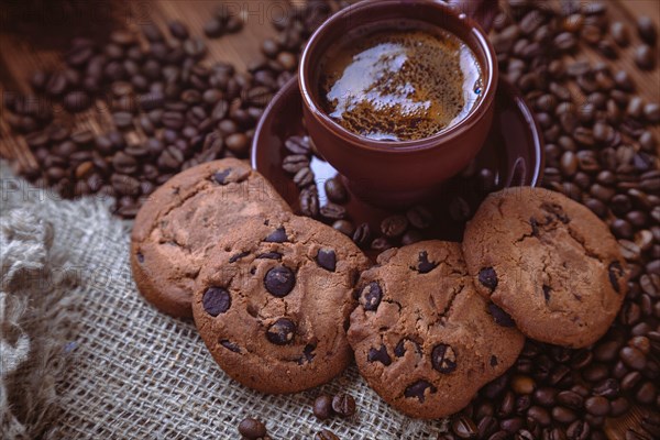 Roasted coffee beans