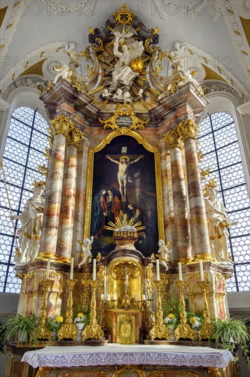 Main altar