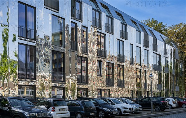 Chromed house facade with mirror effect