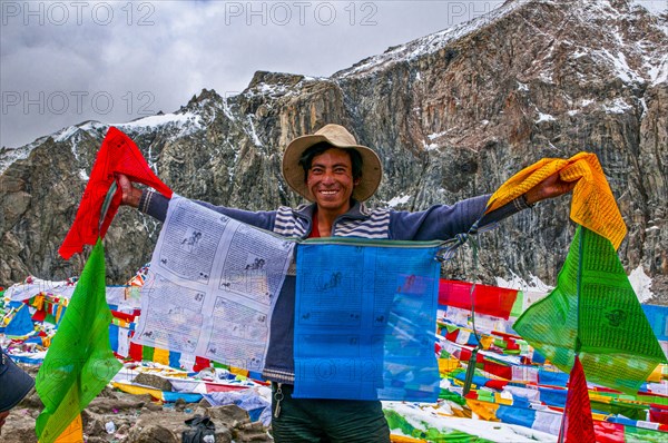 Pilgrims happy to achieve the highest point of the Kailash Kora