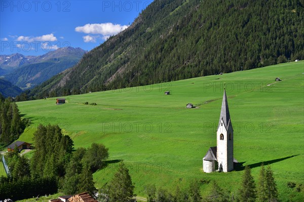 Filial Church of St. George in Kals am Grossglockner