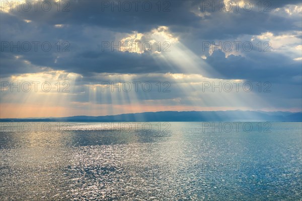 Tyndall effect over Lake Constance