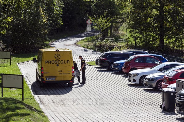 Prosegur cash transporter in the district of Saechsische Schweiz-Osterzgebirge