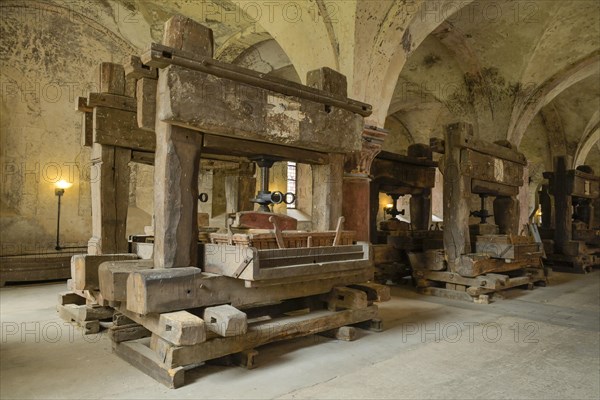 Wine presses