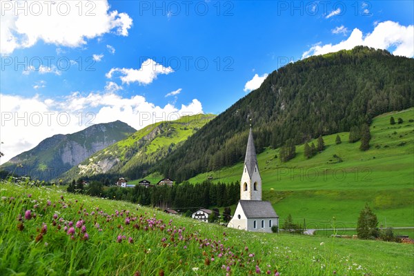 Filial Church of St. George in Kals am Grossglockner