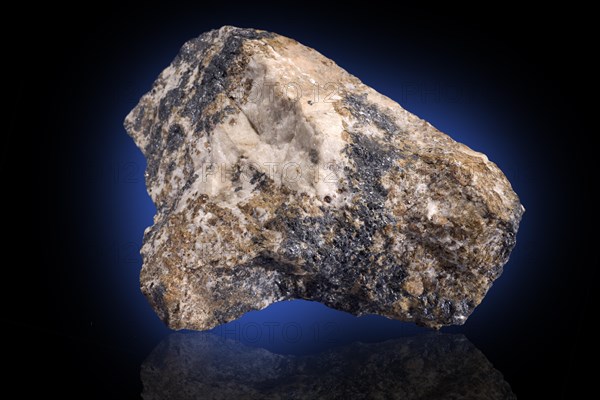 Hardystonite