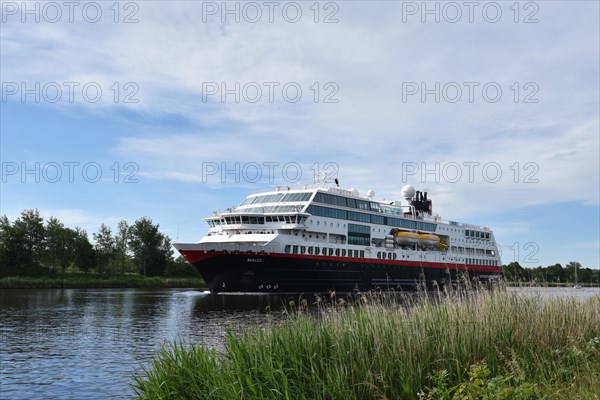 Hurtigruten ship Maud sails through the Kiel Canal