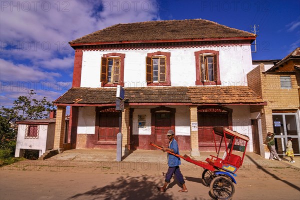 Colonial house in Fianamarana