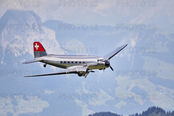 Vintage aircraft DC3