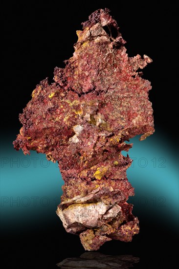 Cuprite var. Chalcotrichite