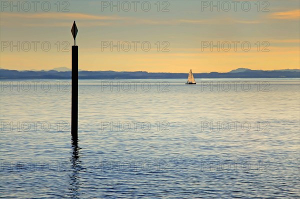 Sailing boat