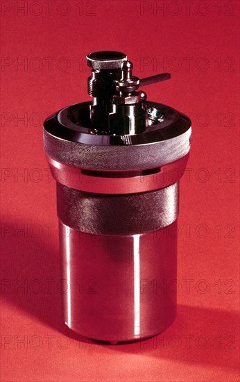 Bomb Calorimeter