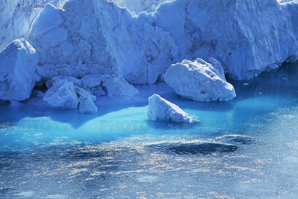 Shimmering blue icebergs