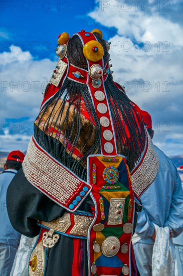 Traditional dressed women at the festival of the tribes in Gerze