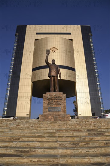 Statue of Sam Nujoma