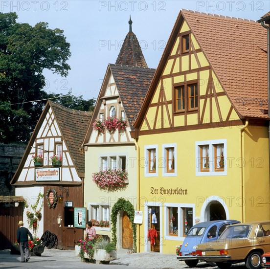 Herrengasse at the castle gate