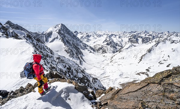 Ski tourers on the ridge