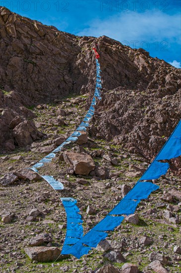 Prayer flags along the road from Ali and Gerze