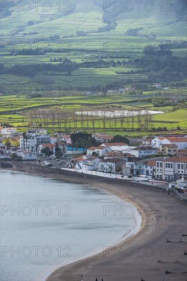 Overlook over Praia da Vittoria from the Gazebo torch monument