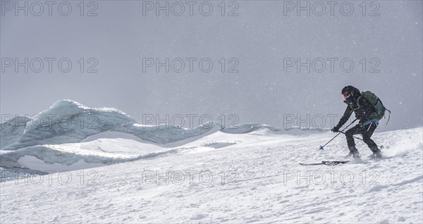 Ski tourers on the descent at Alpeiner Ferner