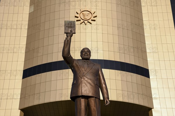 Statue of Sam Nujoma