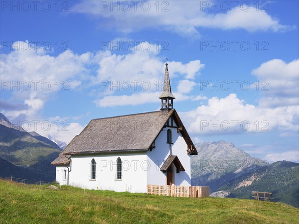 Luesge Chapel